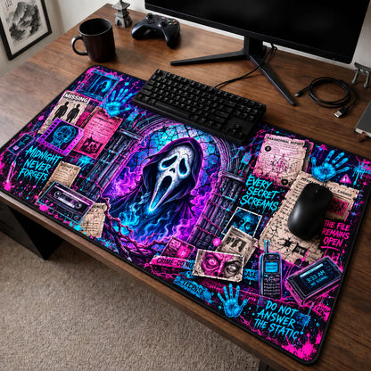 Midnight Scream Files Desk Mat GFTOHNL2000