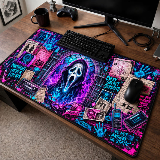 Midnight Scream Files Desk Mat GFTOHNL2000