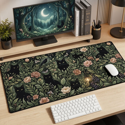 Hidden Kitten Green Desk Mat GFTOPND1354